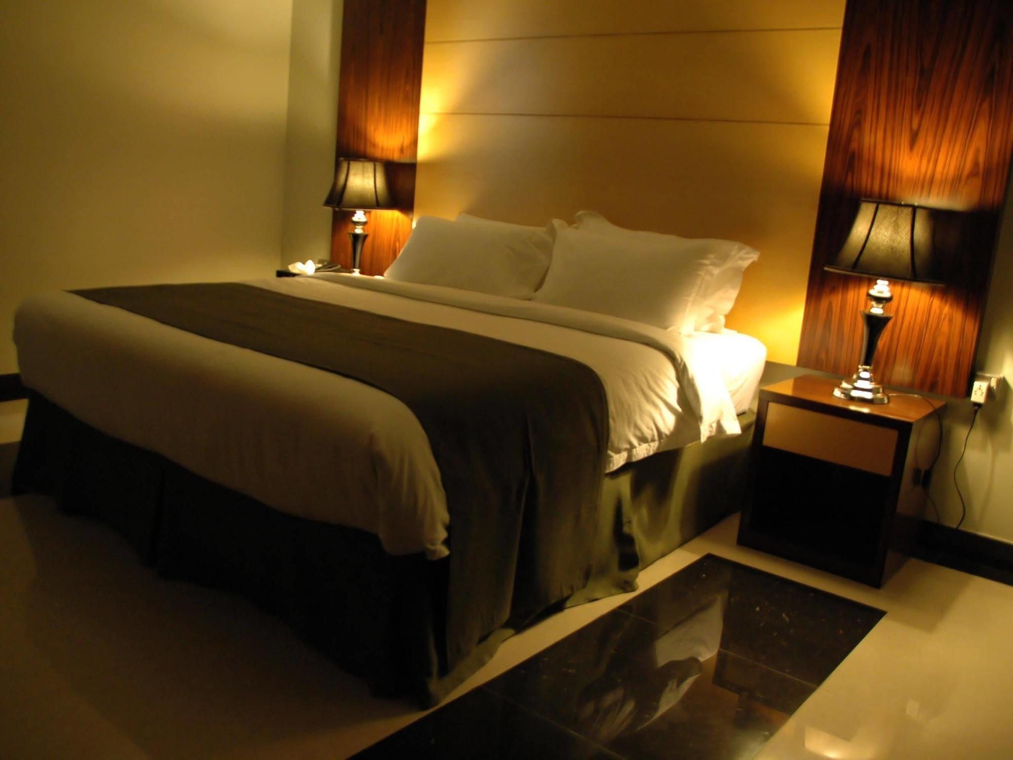 Doha Dynasty Hotel Extérieur photo